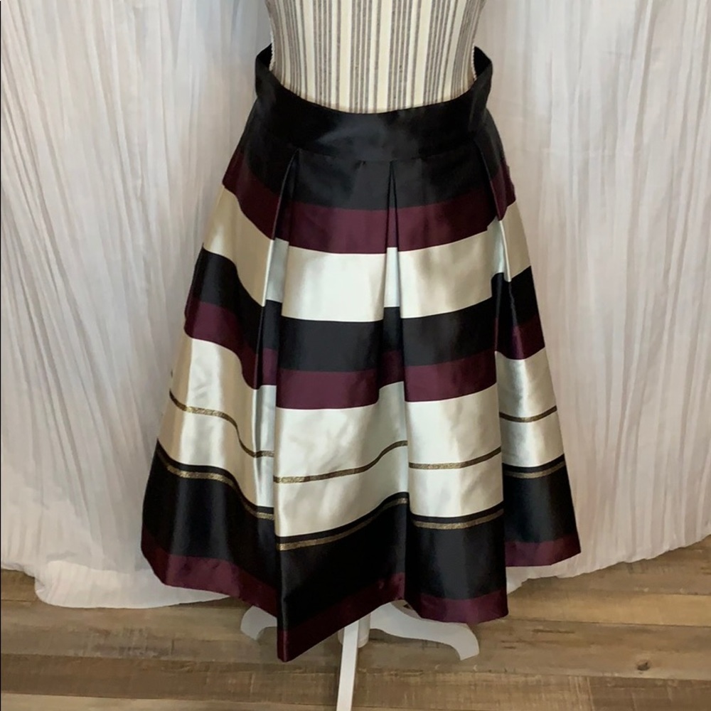 Eliza J fit and flair skirt